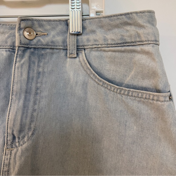 Pale Blue 💙 high waisted denim skirt- Divided - Picture 9 of 13